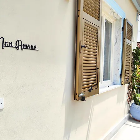 Hébergement de vacances Mon Casa A Marina Con Giardino Marina di Massa