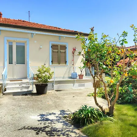 Mon Casa A Marina Con Giardino *
